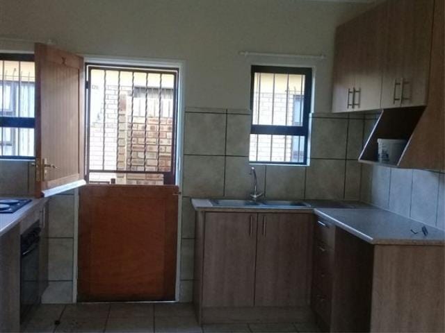 One Bedroom Townhouse - La Bella