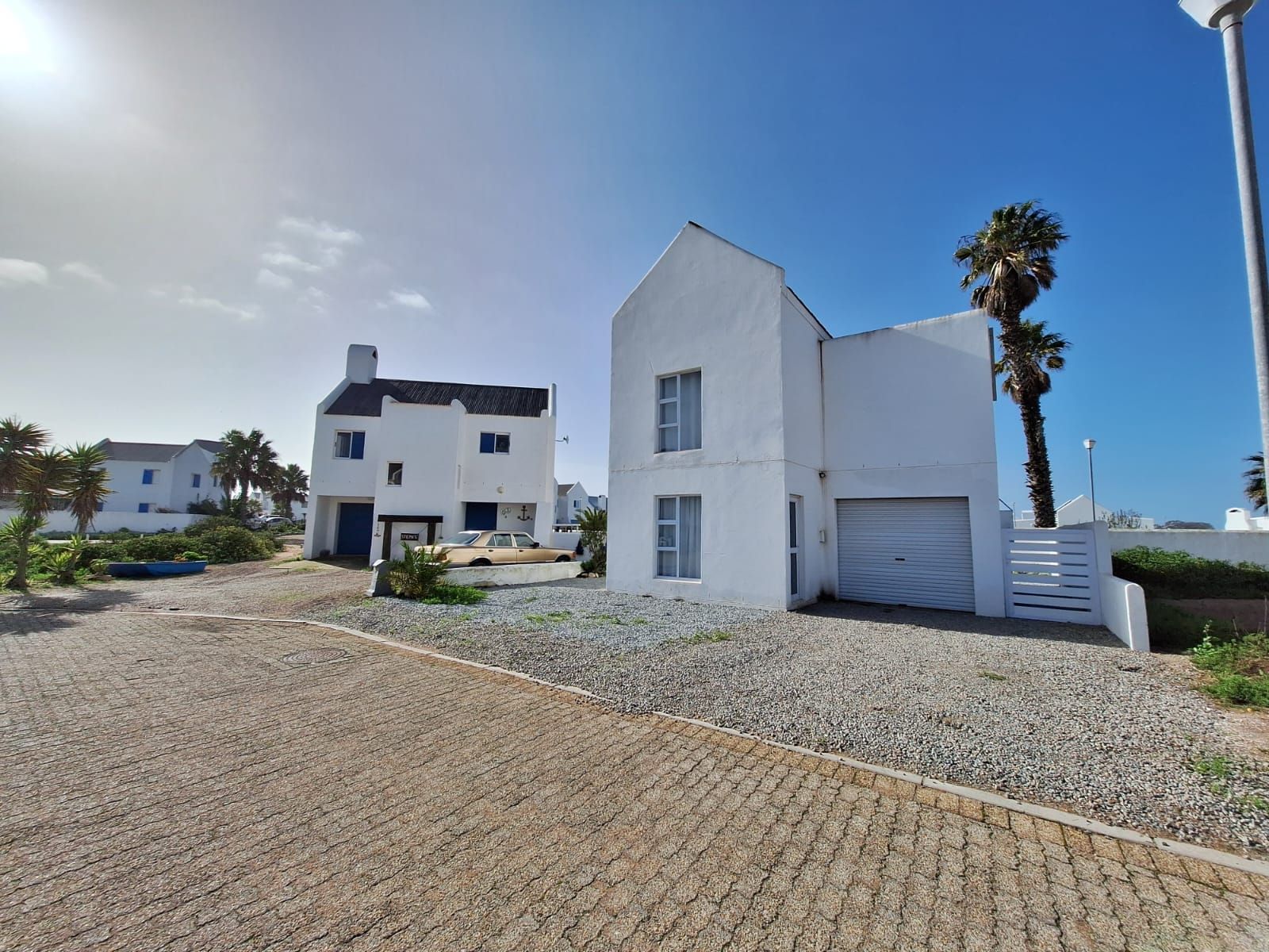 Double Storey home in Lampiesbaai