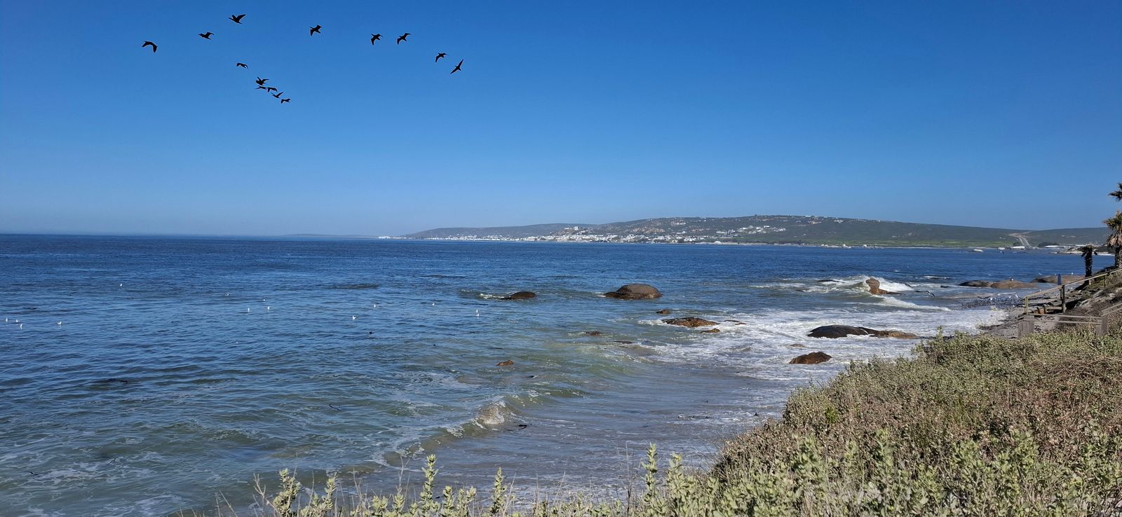 Beachfront vacant stand for Sale in Shelley Point Golf Estate.